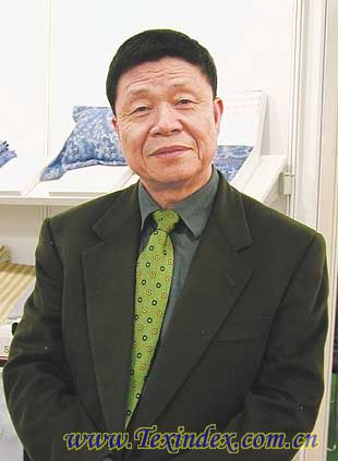 首屆深港商人物之一:許章榮