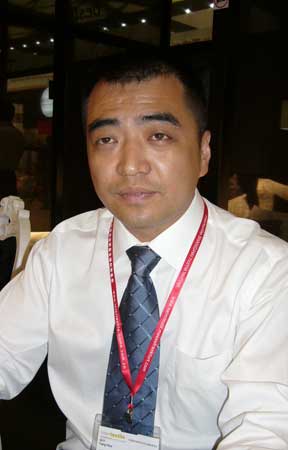 楊華:國內和國外展會有一定差距