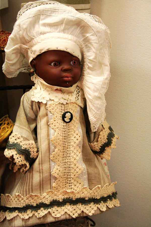 古怪個性的法國恐怖玩偶