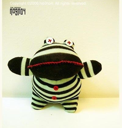 用襪子做的超可愛卡通娃娃