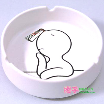 超另類煙灰缸個性十足