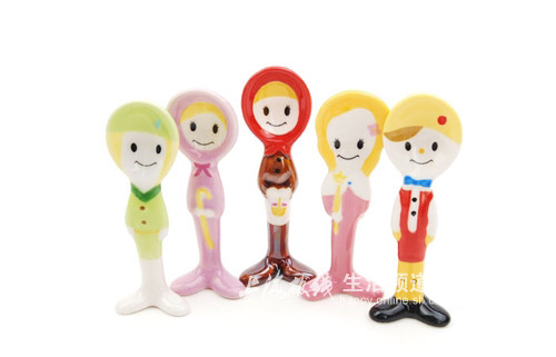 卡通勺的五彩世界很精彩