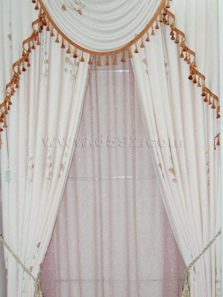 怎樣選擇一款稱心如意窗簾