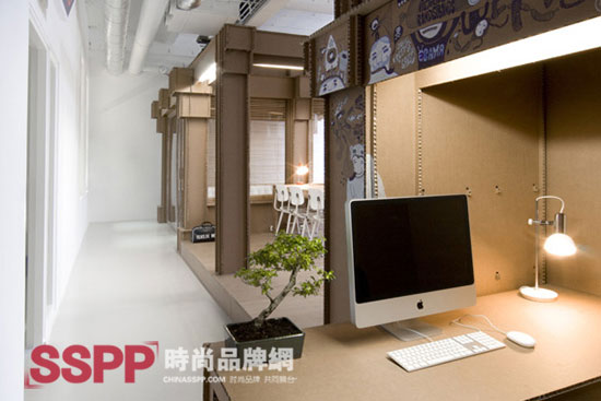 創(chuàng)意家居紙板辦公室設(shè)計(jì)