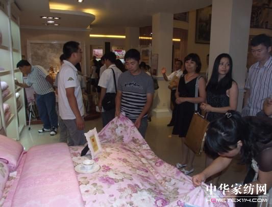 圣夫島家紡09秋冬新品發布會舉辦