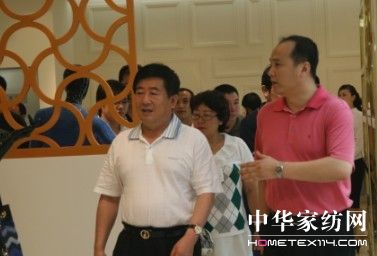 鄂爾多斯集團總裁視察鄂爾多斯家紡公司