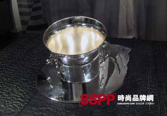 Ruinart�������㙉��Ͱ���㙉�Ʊ�