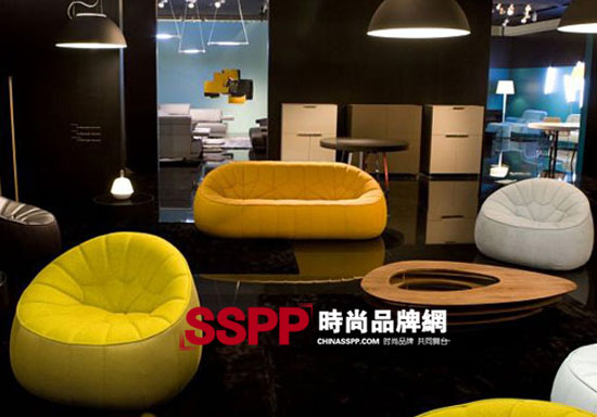ligneroset����չ�ς��fƷ�ƌ����L��