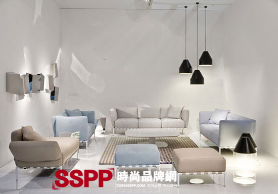 ligneroset����չ�ς��fƷ�ƌ����L��