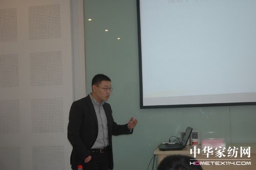 �׌üҼ��W�j�I�N����Ӗ���I