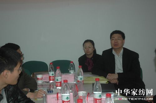 �׌üҼ��W�j�I�N����Ӗ���I