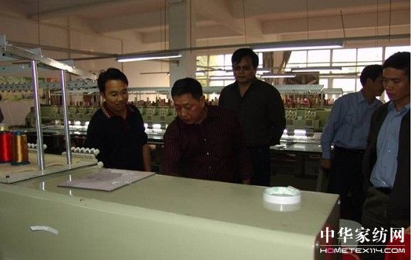 李江河蒞臨雨蘭調研指導