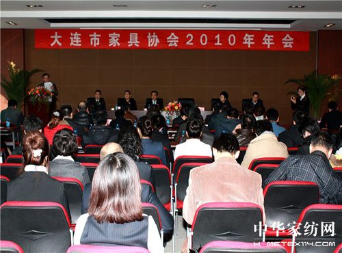 ���B�мҾ߅f(xi��)��(hu��)2010�����(hu��)¡���e��