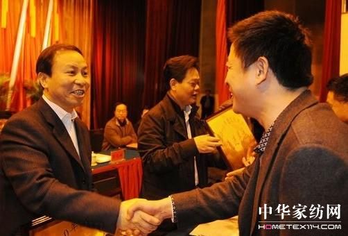 蝶依斕被評為2010年度株洲市文明窗口