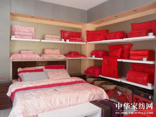 ���Z�żҼ����u���M�v�V�|÷��