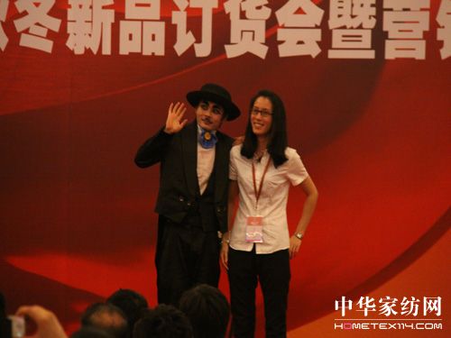 南方寢飾晚宴賓主盡歡,其樂融融