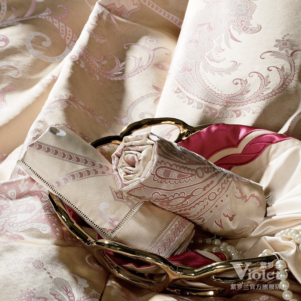 紫羅蘭品牌 自在飛花輕似夢
