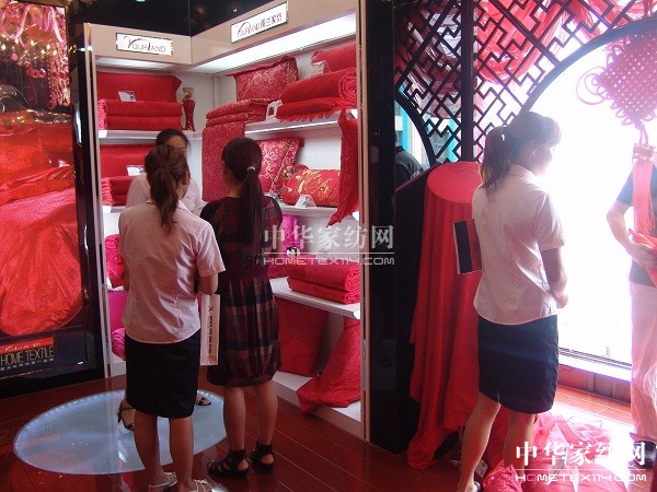 ���m�Ҽ�2011�ﶬ��Ʒӆ؛�����M��