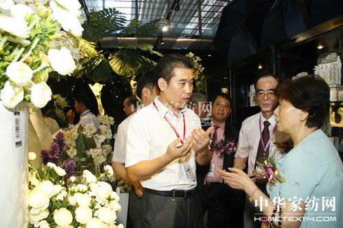 深圳國(guó)際家紡布藝展覽會(huì)開幕