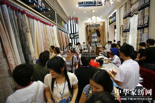 深圳國(guó)際家紡布藝展覽會(huì)開幕