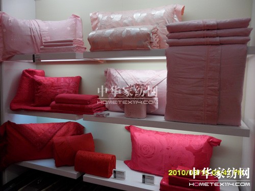 八月依諾雅加盟店遍地開花