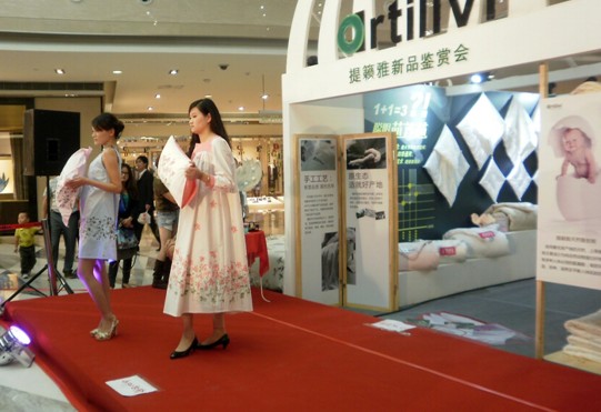 提籟雅“人體彩繪”大型主題秀完美閃耀