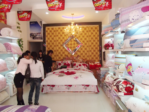 雅迪娜家紡十一強勢登陸安徽渦陽