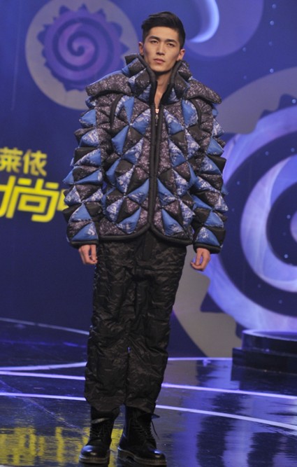 ���R��CCTV���r(sh��)���Ї�(gu��)��26��18:30����