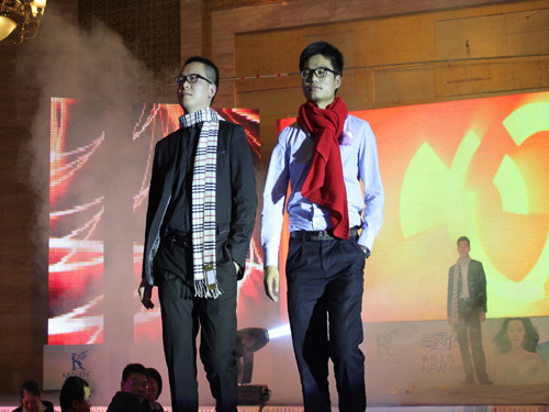 �Pʢ���{�{paisley��׌�����v�w