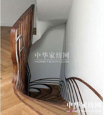 ����Ҿ�׌�ˮa���e�X��ľ�^�����OӋ