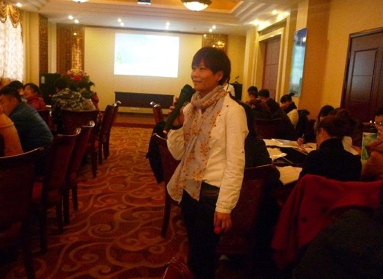 艾萊依2012春夏新品上市培訓會陸續舉行