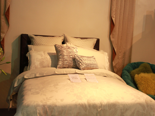 縵狄•雅藍亮相中針會