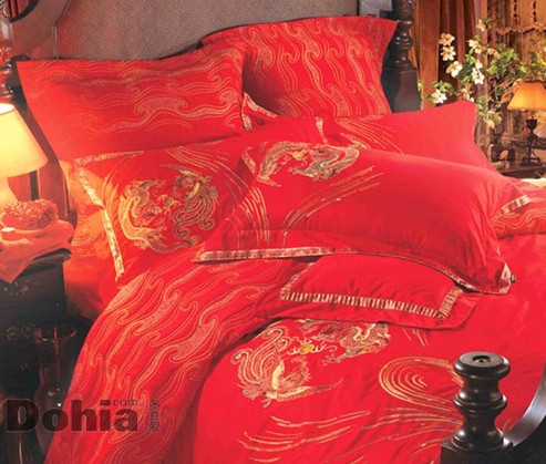 五月新婚潮 多喜愛家紡婚慶床品扮新房