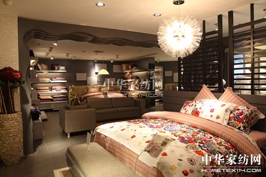 維科家紡全國首家概念店傾城啟幕