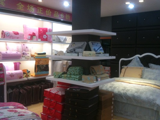 依諾雅廣西柳州旗艦店盛大開(kāi)業(yè)