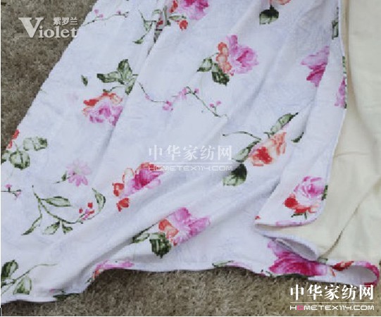 被紫羅蘭呵護(hù)過的夏天