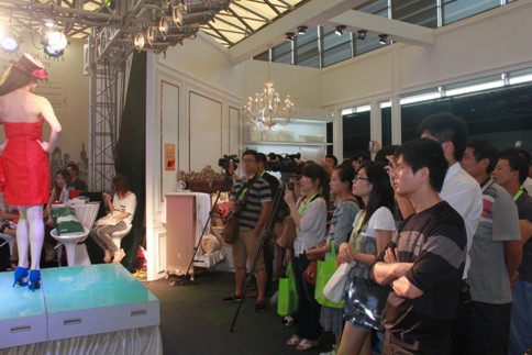 �Pʢ�y���Ϻ�mia��ʿ���(du��)��������ɫʢ��