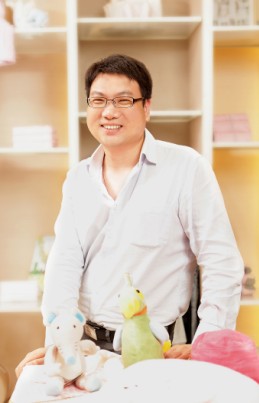 伍曙光:讓下一代高貴成長