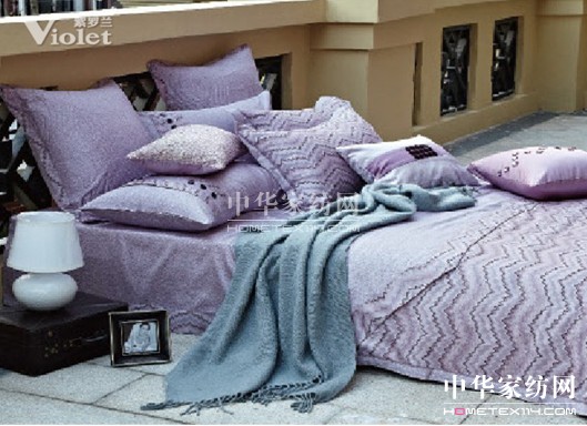 浮沉于世與紫羅蘭相依