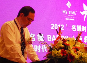 �����}��Ⱥ�����G•�r����؛���I�r��