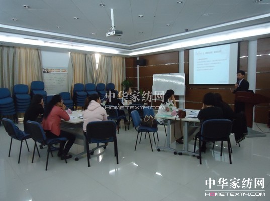 ���z�µ���Ӗ(x��n)��(hu��)�c������Ȼ����