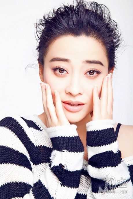 梅婷:剛柔并濟的電視之花