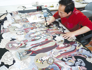 陳榮浩:絲綢畫(huà)演繹民族風(fēng)