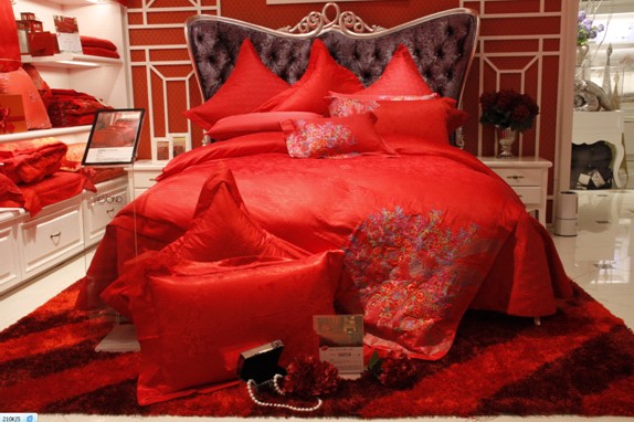 ����Ҽ�2013������Ʒ�L������