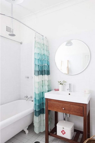 ��ȻС���£�Ϥ��ȼ���BlueBelle