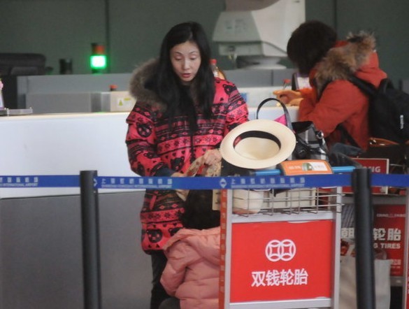 С�պ窚�ԔyŮ�F��C��