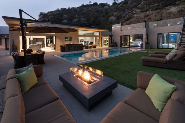 WallaceRidge���ȸ���ɽ�f���A�e��