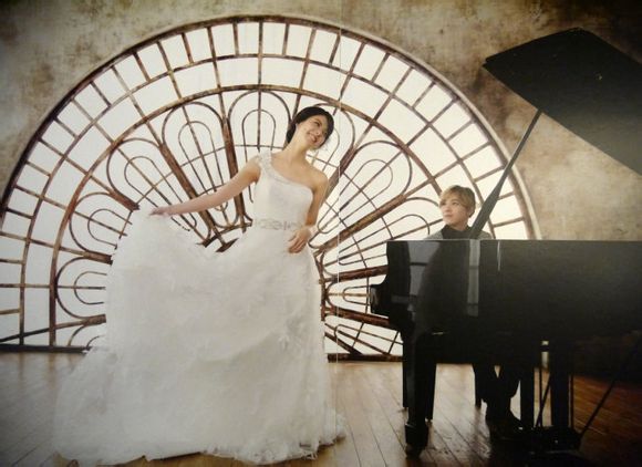 《我們結婚了世界版》彩紅夫婦婚紗照