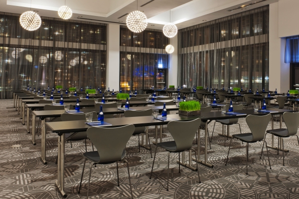 ֥�Ӹ�RadissonBluAqua�Ƶ�