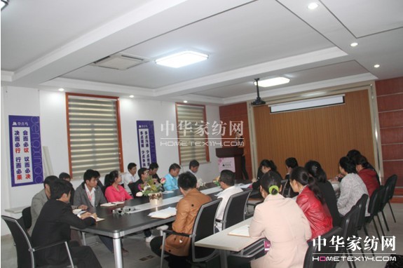 ��ϲ�B2013��Ʒ�l(f��)�����ӆT���